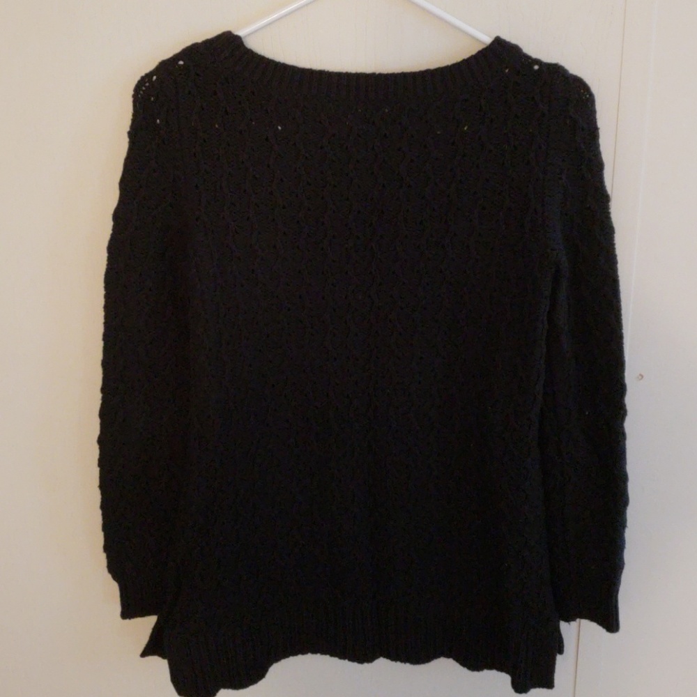 Sweater. - Picture 4 of 4